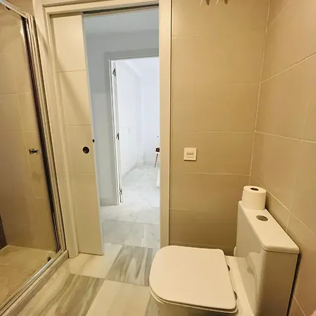 Apartment La *